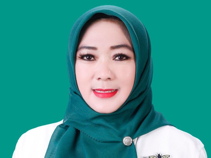 Wakil Ketua DPRD Surabaya Laila Mufidah