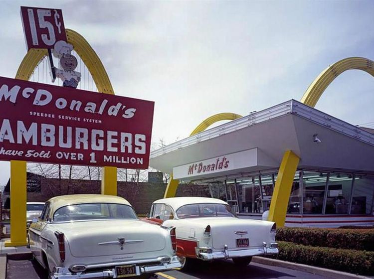 Begini 10 Potret Revolusi Menu Resto Cepat Saji Populer