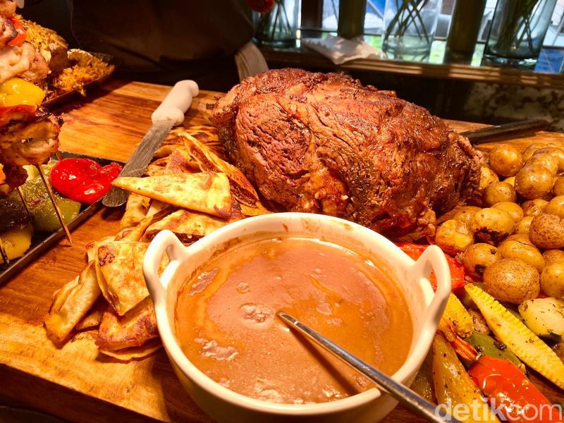Buka Puasa di Sini, Ada Wagyu Premium dan Arabian Mix Grill