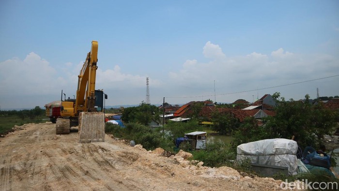 Tanggul Sungai Wulan, tepatnya Desa Norowito Kecamatan Karanganyar, Rabu (20/3/2024).