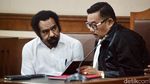 Ekspresi Eks Kadis PUPR Papua Divonis 4 Tahun 8 Bulan Penjara