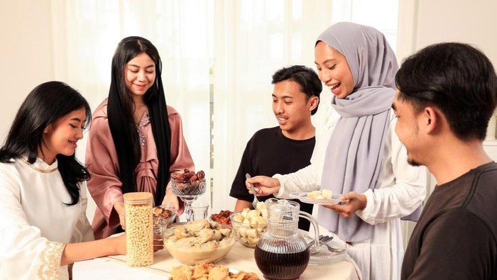 Ilustrasi Bukber