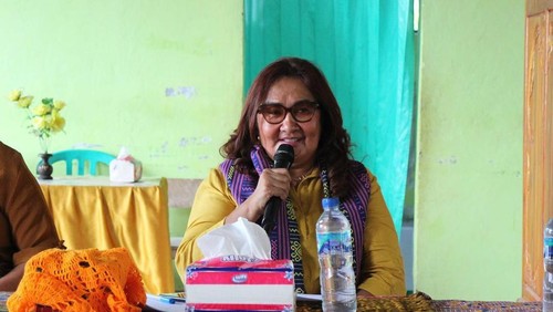 Inche DP Sayuna, kader Partai Golkar NTT. (Dok. Instagram @inchesayuna_)