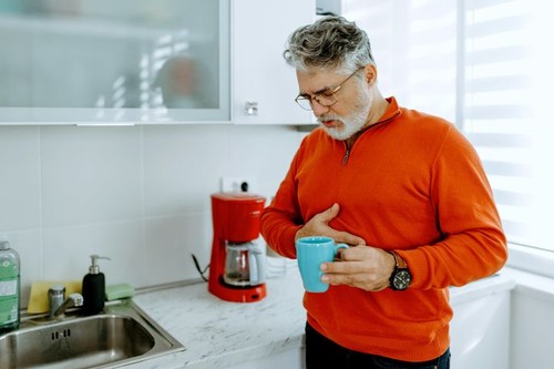 Ini 4 Penyebab Sakit Perut Setelah Minum Kopi Pagi Hari