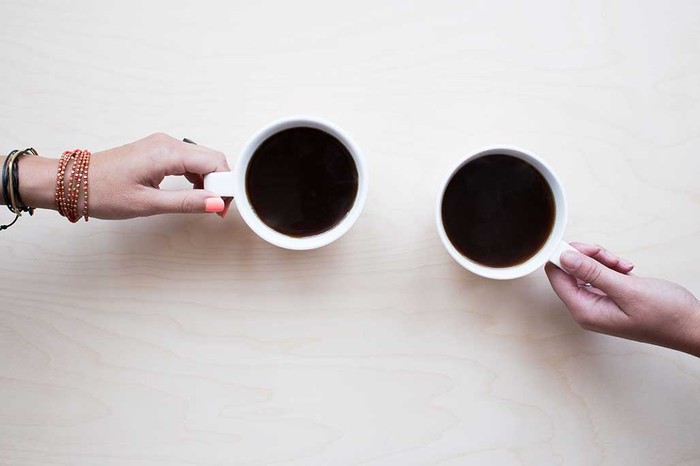 Ini 4 Penyebab Sakit Perut Setelah Minum Kopi Pagi Hari