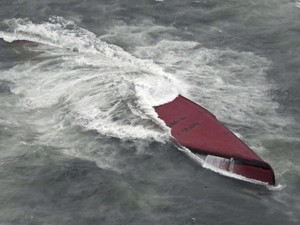Kapal Tanker Bawa 8 WNI Terbalik di Jepang, 8 Orang Tewas