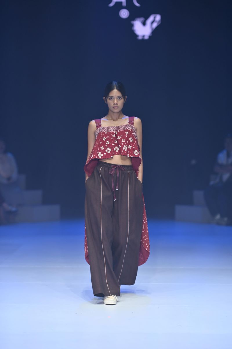 Koleksi Kolaborasi Spesial Sejauh Mata Memandang dan Adrian Gan 