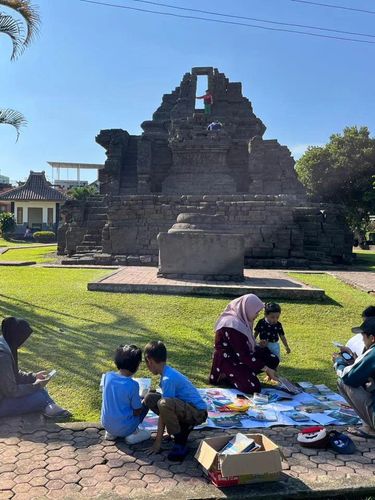 Komunitas gubuk tulis