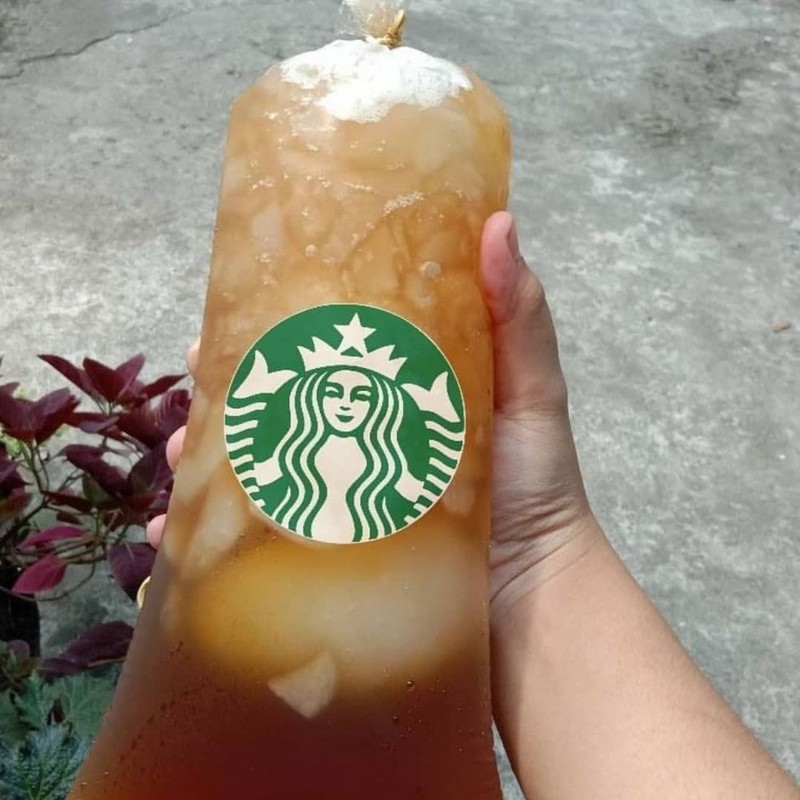 Teh menjadi comfort drink banyak orang di Indonesia. Apalagi pas puasa, beuh, makin diidola banget deh minuman yang satu ini.