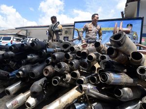 Polisi Sita 300 Knalpot Motor Brong di Jakut, Bakal Dimusnahkan