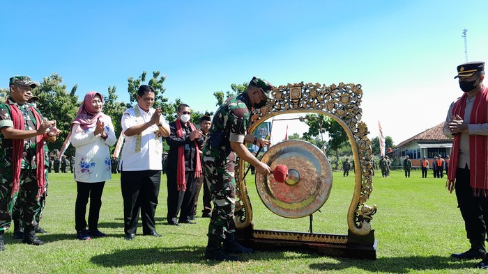 Penutupan TMMD Sengkuyung Tahap I, di Desa Bero, Kecamatan Trucuk, Rabu (20/3/2024).