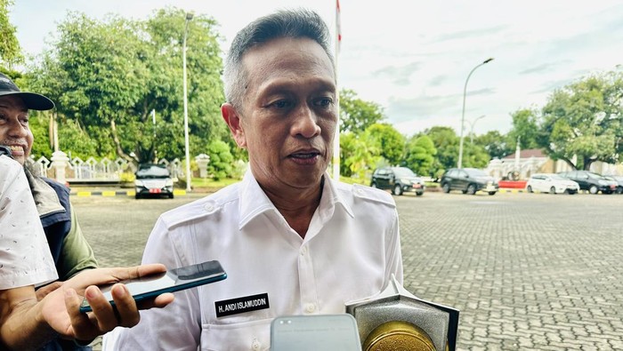 Pj Bupati Bone Andi Islamuddin.