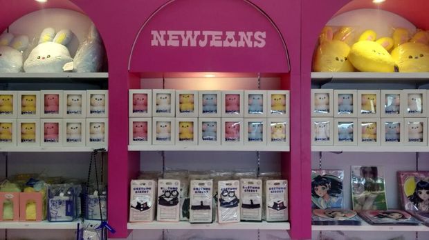 Pop-Up Store NewJeans Akhirnya Buka Pertama Kali di Surabaya