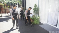 KPU diketahui akan mengumumkan hasil rekapitulasi suara tingkat nasional hari ini. Di mana batas akhir pengumuman ialah 20 Maret 2024.