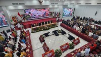 Pasangan nomor urut 3 Ganjar-Mahfud memperoleh sebanyak 27.040.878