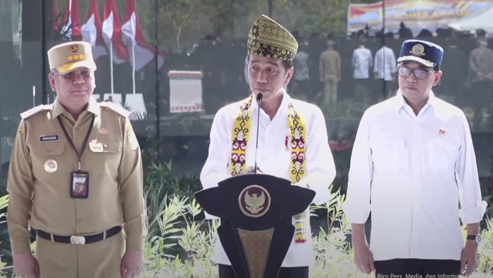 Ikut Bangun Bandara Singkawang Jokowi Ucapkan Terima Kasih Ke Aguan Cs