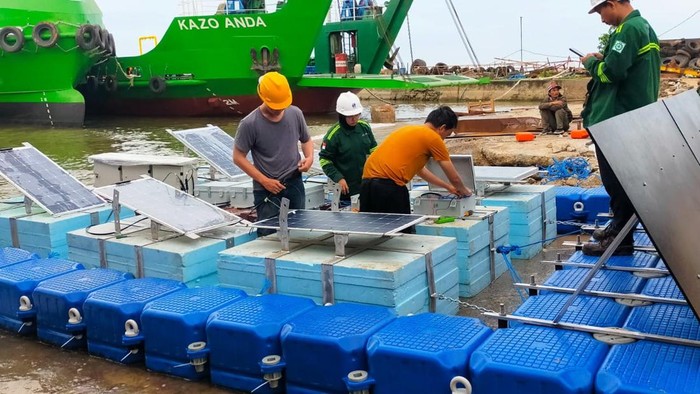 Purwarupa Solar2Wave untuk PLTS apung laut RI.