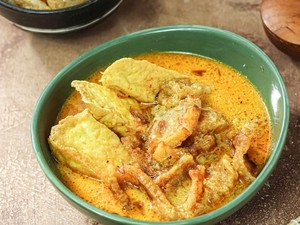 Resep Sambal Goreng Tahu dan Krecek, Pedas Gurih Cocok Untuk Sahur