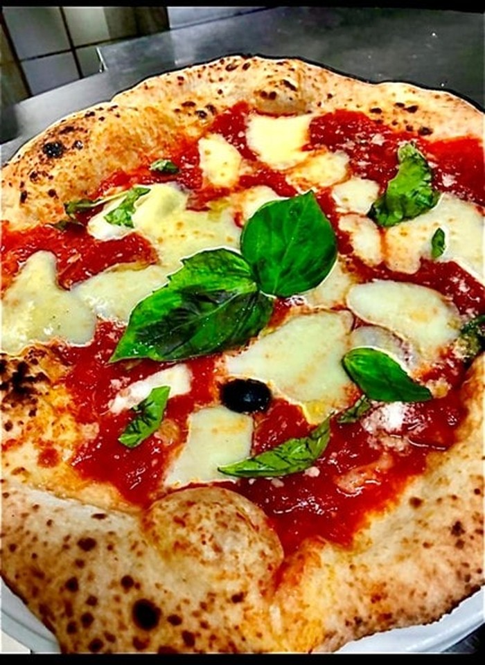 10 Restoran Pizza Tertua di Dunia, Masih Beroperasi Hingga Sekarang!