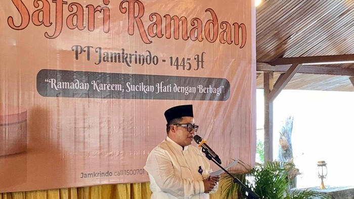 Safari Ramadan Berbagi dengan Sesama Jamkrindo kembali menggelar Safari Ramadan yang juga sekaligus dalam rangkaian peringatan HUT ke-54 Jamkrindo dihelat kegiatan di beberapa daerah.