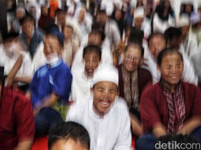 Semangat Siswa SLB Ikuti Pesantren Ramadan