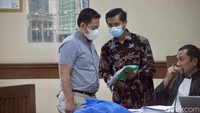 Hal itu mengakibatkan terdapat Pantarlih luar negeri Kuala Lumpur fiktif yang menyebabkan pelaksanaan pemuktahiran data pemilih pada petugas Pantarlih saat mencocokan data pemilih Kuala Lumpur menjadi tidak maksimal.