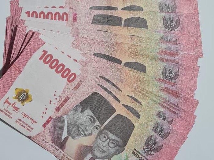 Uang palsu yang diedarkan dua perempuan di Bojonegoro