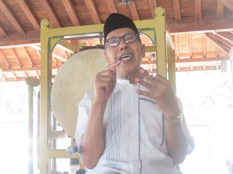 Abdi Dalem Kamasjidan Keraton Jogja, Mas Panewu Rekso Leksono (70), saat ditemui Masjid Gede Mataram Kotagede, Kamis (21/3/2024).