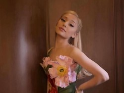 Ariana Grande Dikecam, Sebut Ingin Kencan dengan Pembunuh Berantai