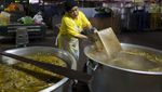 Tradisi Bagi-bagi Bubur Lambuk, Menu Buka Puasa Khas Malaysia