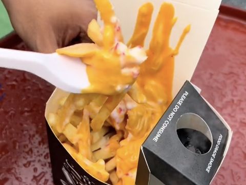Duh! Pemilik Resto Geram Kentang Goreng Buatannya Disebut Biasa Saja