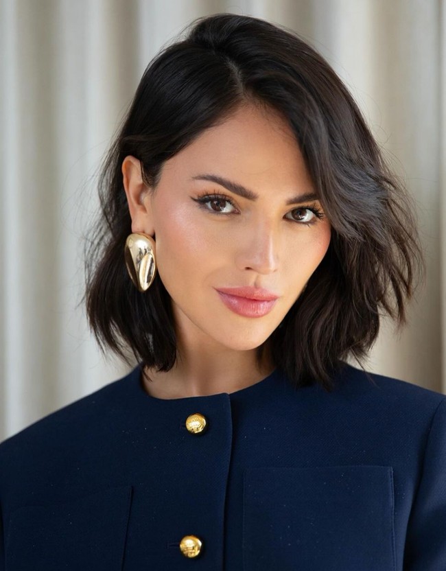 Wanita kelahiran Mexico City ini memulai karier akting lewat telenovela berjudul ‘Lola, Erase una vez’ yang tayang pada Februari 2007 hingga Januari 2008. Foto: Instagram/@eizagonzalez