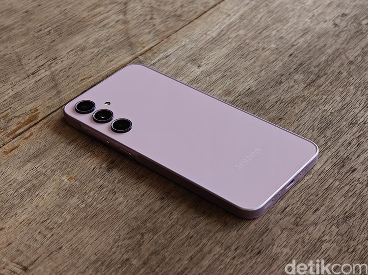 Galaxy A35