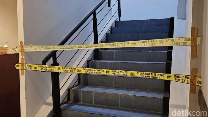 Gedung yang digunakan untuk prakrik prostitusi di Sukabumi ditutup