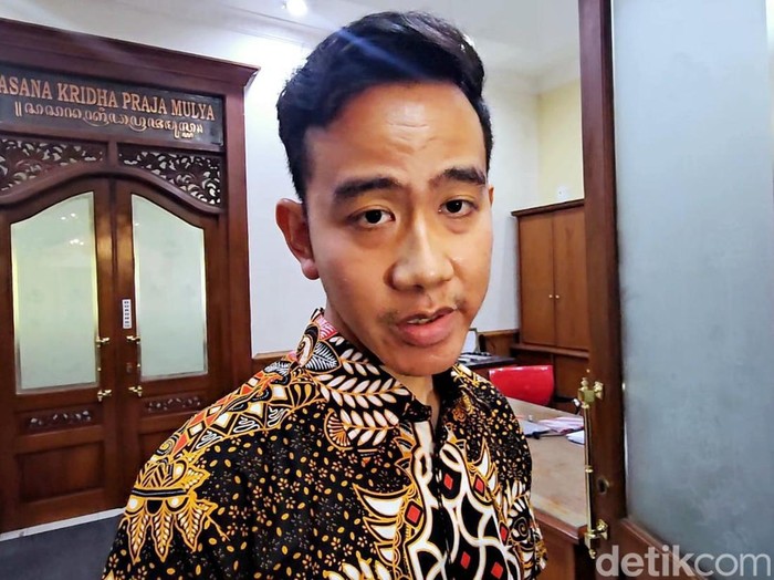 Gibran Rakabuming Raka di Balai Kota Solo, Kamis (21/3/2024).