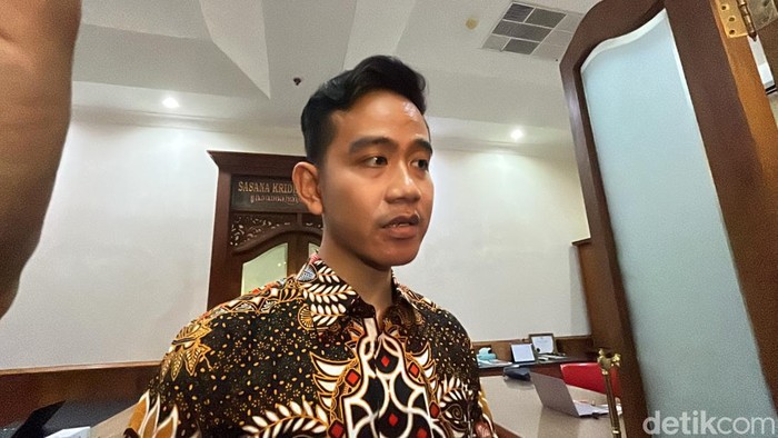 Gibran Rakabuming Raka di Balai Kota Solo, Kamis (21/3/2024).