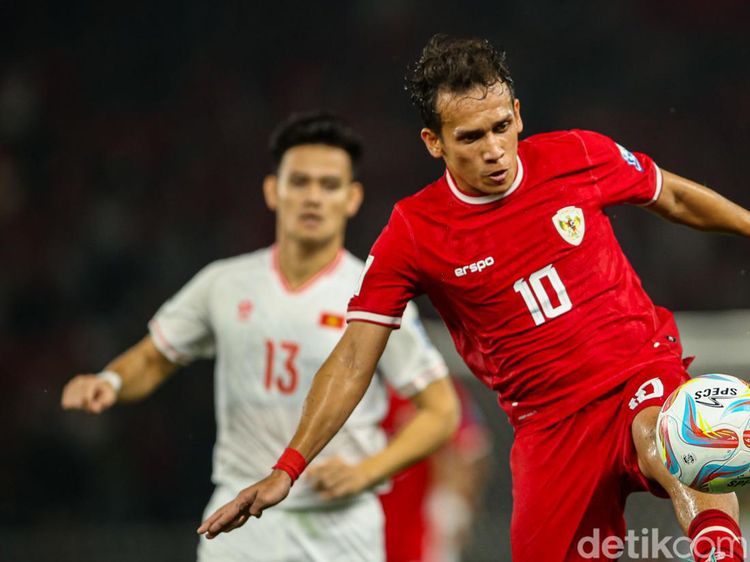 Gol Egy Bikin Vietnam Keok di GBK
