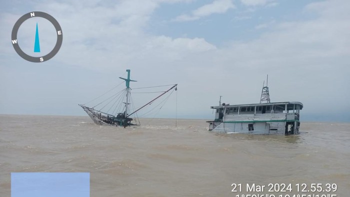 KLM Benua Indah tenggelam di Banyuasin