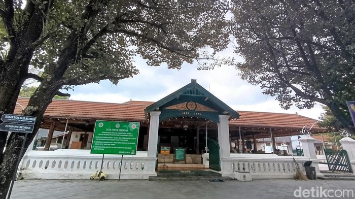 Masjid Gede Mataram Kotagede di perbatasan Bantul dan Kota Jogja, Kamis (21/3/2024).