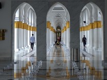 Kalender Hijriah Hari Ini, Rabu 6 Agustus 2025 dan Jadwal Puasa Ayyamul Bidh