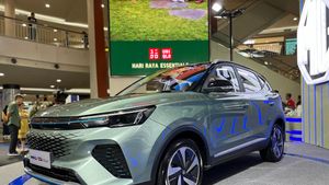 Lihat Lebih Dekat Wujud Mobil Hybrid Terbaru MG VS HEV