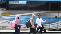 Sebagian warga memilih mudik lebih awal guna menghindari lonjakan penumpang dan juga tingginya harga tiket. 