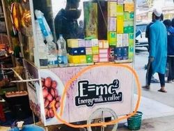 Nama Tempat Usaha yang Bikin Nyengir, Kreatif Banget!