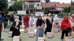 Organisasi Kemanusiaan dari Turki Berbagi 120 Paket Sembako