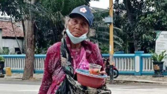 Pengemis Kediri Mbah Roisah tinggalkan uang Rp 200 juta