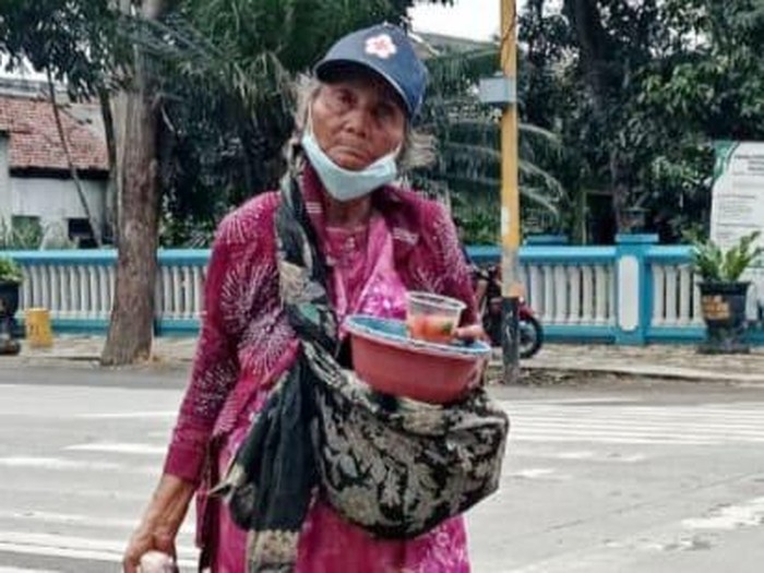 Pengemis Kediri Mbah Roisah tinggalkan uang Rp 200 juta
