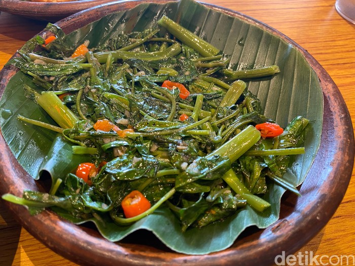 Raja Oseng, restoran di Gading Serpong yang menawarkan aneka oseng pedas dari level 1-5