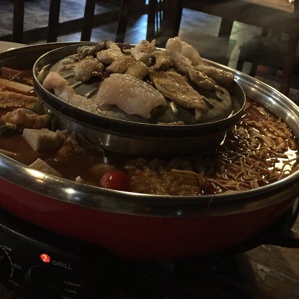 Satu Keluarga Ini Alami Luka Bakar Usai Steamboat Meledak di Restoran