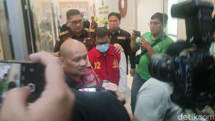 Tersangka baru oknum pegawai BPN Yogyakarta membantu melakukan penjualan aset asrama mahasiswa Sumsel di Yogyakarta ditahan.