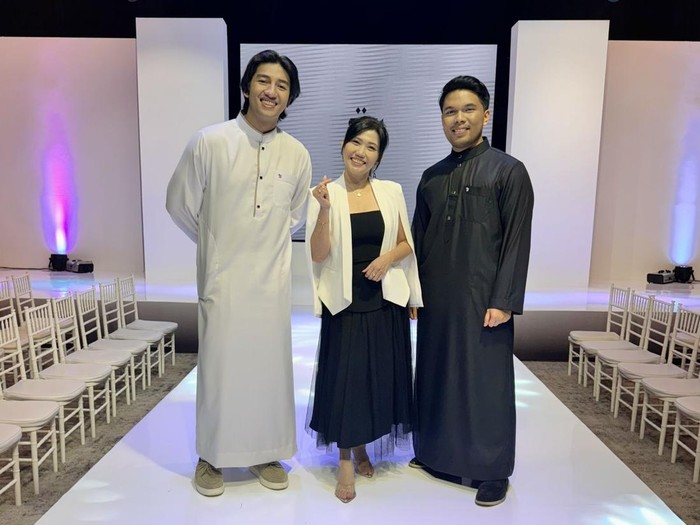 Harris Vriza dan Thariq Halilintar bersama Sheila Lesmana.